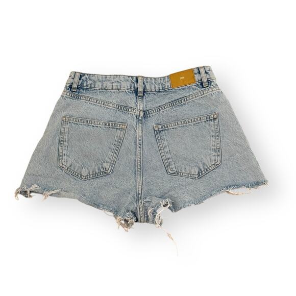 Zara Denim Size 6 Shorts Blue Frayed Hem 5-Pocket Distressed Festival Urban Chic - Picture 5 of 8